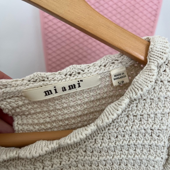 Crochet top - Picture 2 of 3